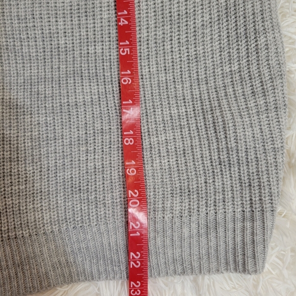 Shein Women's gray Frenchy knit Zip Up Hooded Solid Cardigan size small - Picture 3 of 4